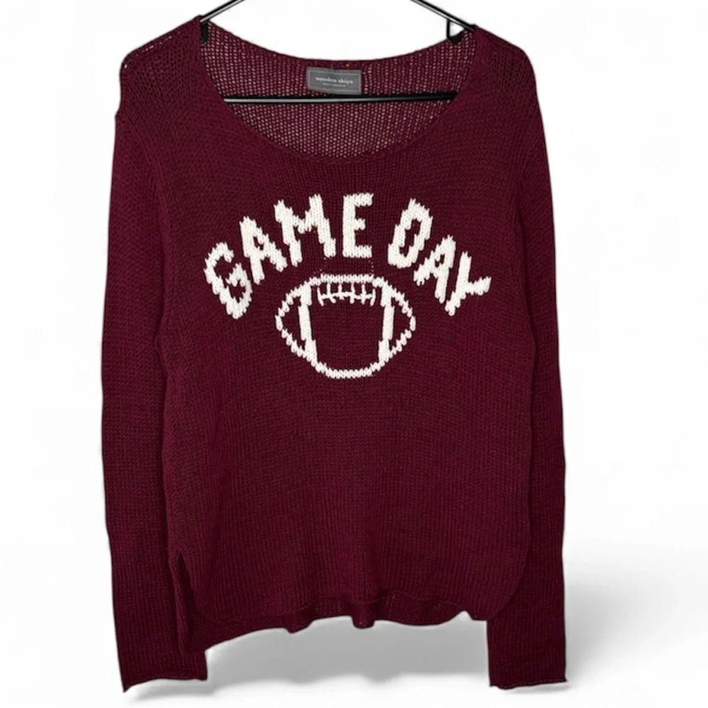 Wooden Ships Chic Game Day Maroon Knit Sweater S/M NFL College Football Team - Picture 2 of 9